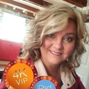 Meet your Posher, Cindy